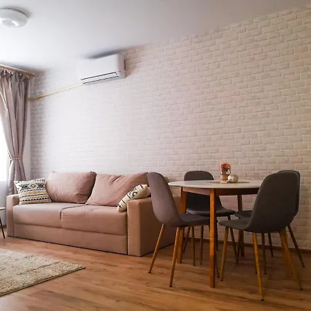 Lozanovi Apartment Pomorie