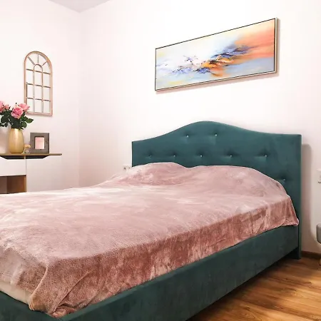 Lozanovi Apartment Pomorie